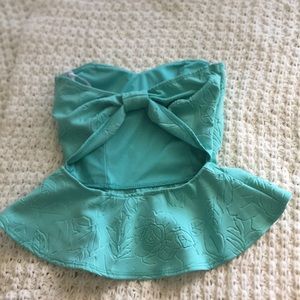 Strapless top!